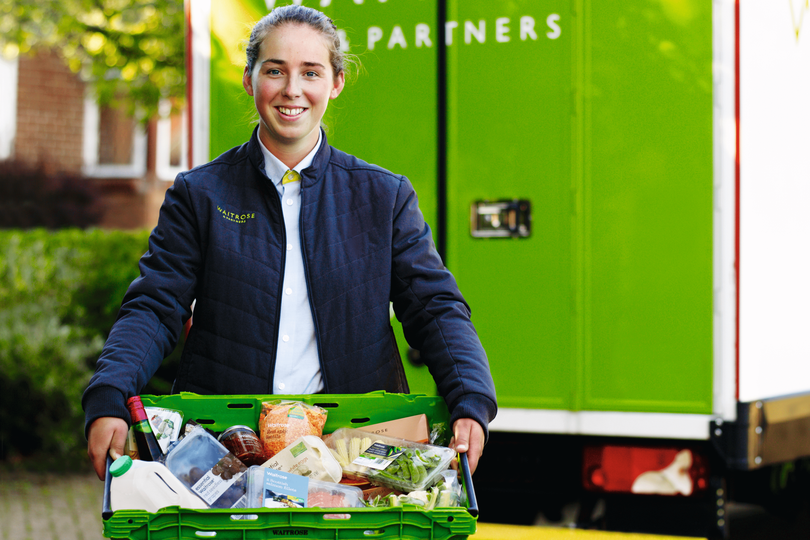 waitrose-delivery-person